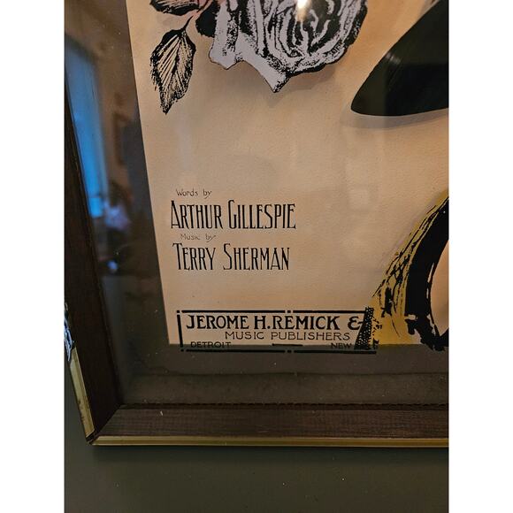 Vintage 1940s Reverse Glass Portrait – Sweet Ella May – J. Howard Co. - Picture 4 of 5